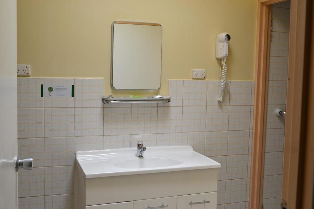 Chadstone Executive Motel Oakleigh Room photo